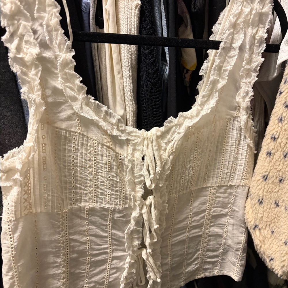 Elegant white eyelit tie Women Top